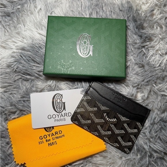 Goyard Other - Goyard Black and White Card Holder